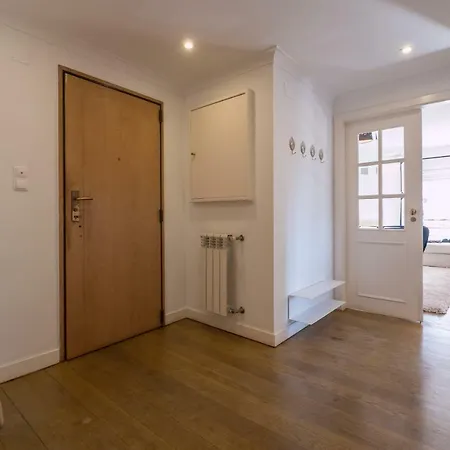Orange Tree - T3 Apartment Lisbon